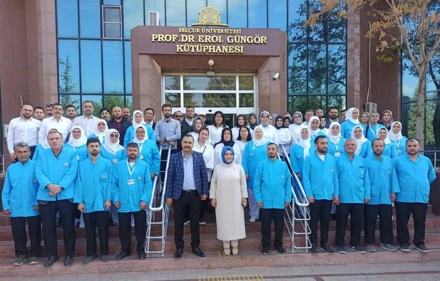 Üniversitemizde "Benim Üniversitem Benim Yurdum" temalı Kurumsal Aidiyet Eğitimi yapıldı.